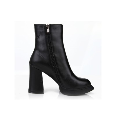 Women's Chunky Heel Closed Toe Cattlehide Leather With Zipper Mid-Calf Black Boots
