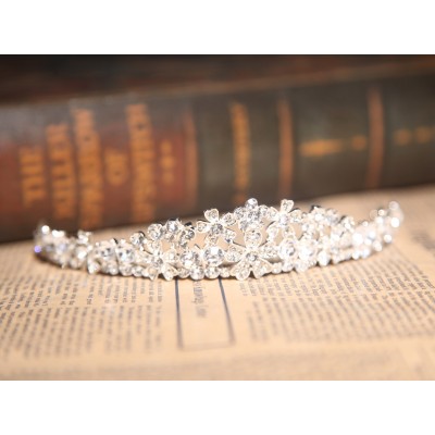 Stunning Clear Crystals Wedding Headpieces