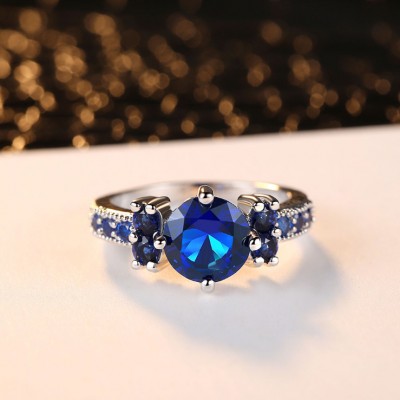 Round Cut Blue Sapphire Engagement Ring