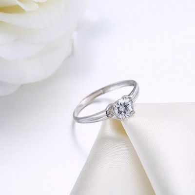 Fine Round Cut White Sapphire S925 Silver Engagement Rings